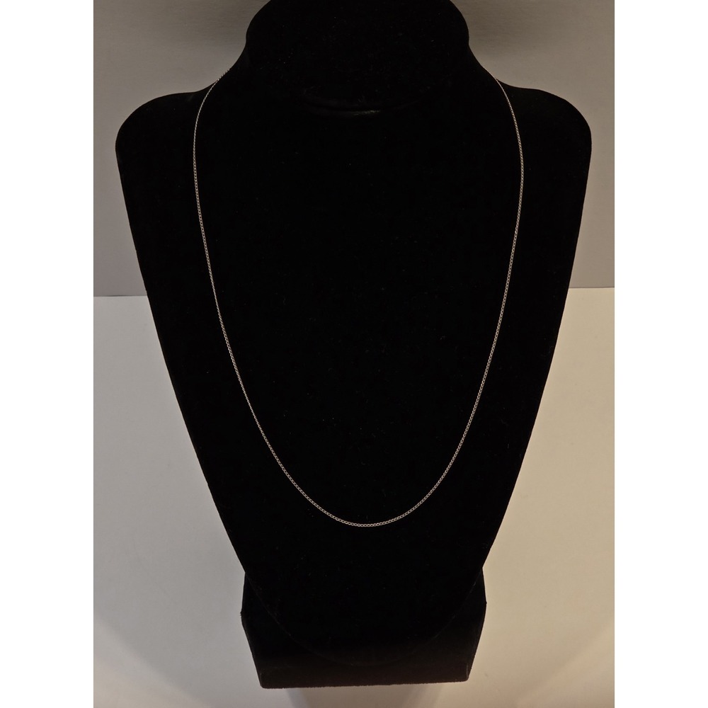 14k White Gold 19" Chain Necklace